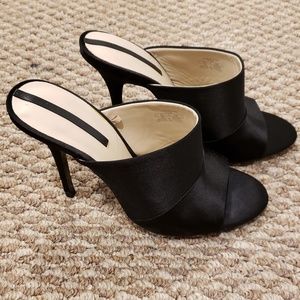 SEXY Zara satin Mules!